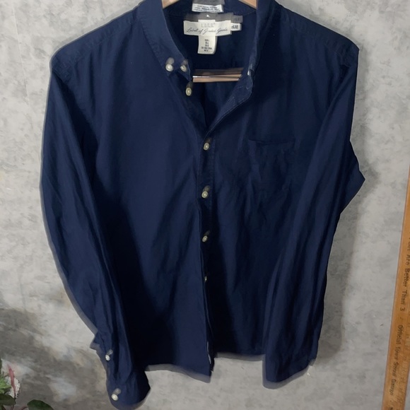 H&M L.O.G.G. 60’s Cotton Poplin Dark Navy Blue Longsleeve Button Dress Shirt - Picture 2 of 6